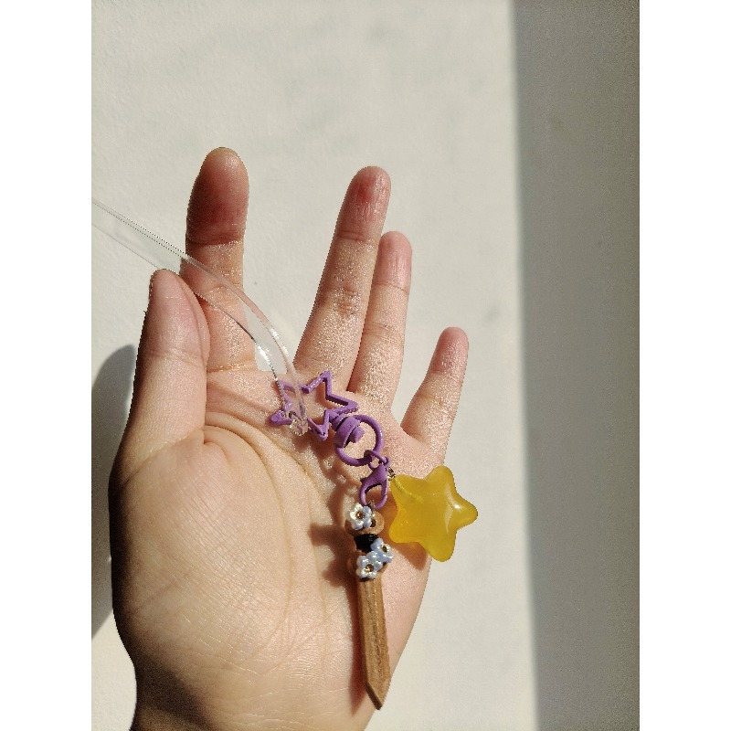 Handmade Love and Deepspace Xa - đánh giá và giá Phone Accessories Keychain