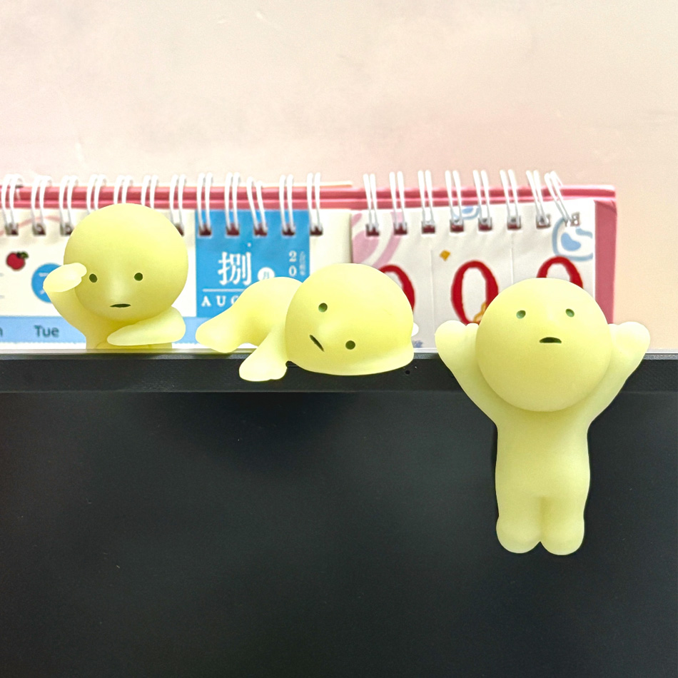 Glow Decorative Mini Figures B - đánh giá và giá Phone Accessories Doll