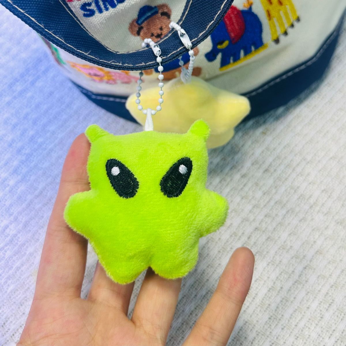 Alien Star Plush Bag Pendant K - đánh giá và giá Phone Accessories Doll